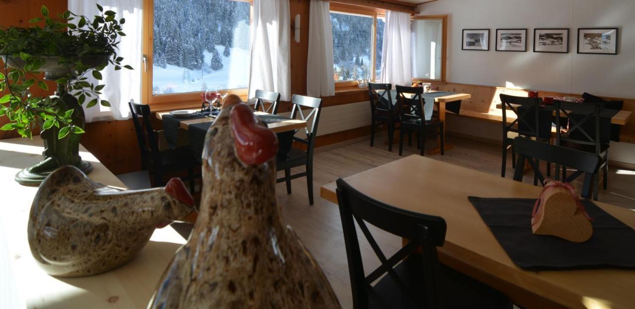 B&B Piz D'Err Tinzen Esterno foto